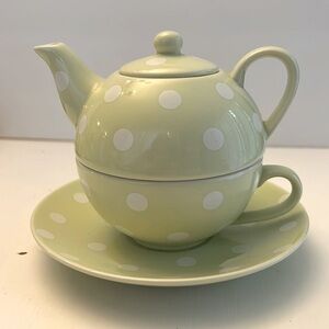 Ganz 4 piece individual Tea Server Set Polka Dot Cup saucer Teapot and lid